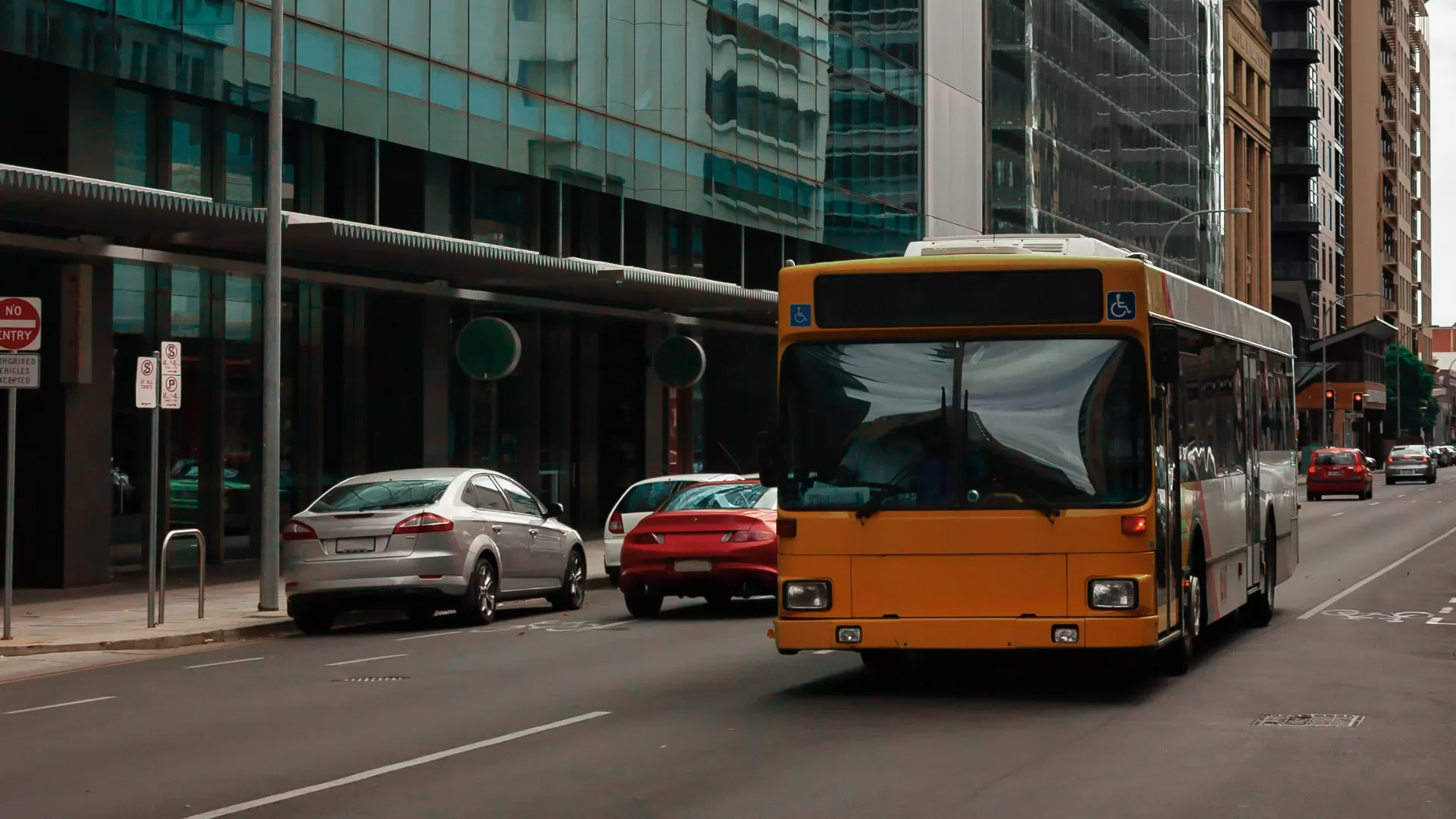 Eficiência invisível: como os dados revelam custos ocultos na operação de frotas